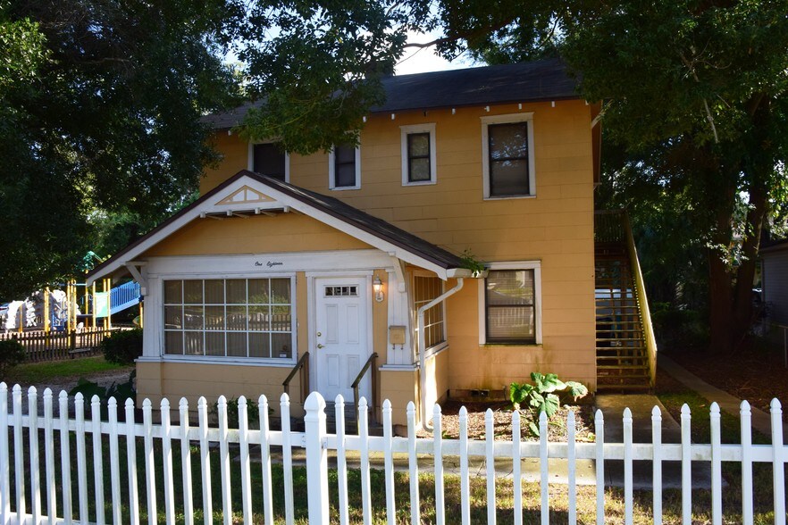 118 Pasadena Pl, Orlando, FL à louer - Photo du bâtiment - Image 3 de 10
