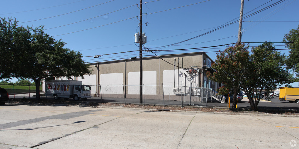 5600 Jefferson Hwy, New Orleans, LA for lease - Building Photo - Image 2 of 2