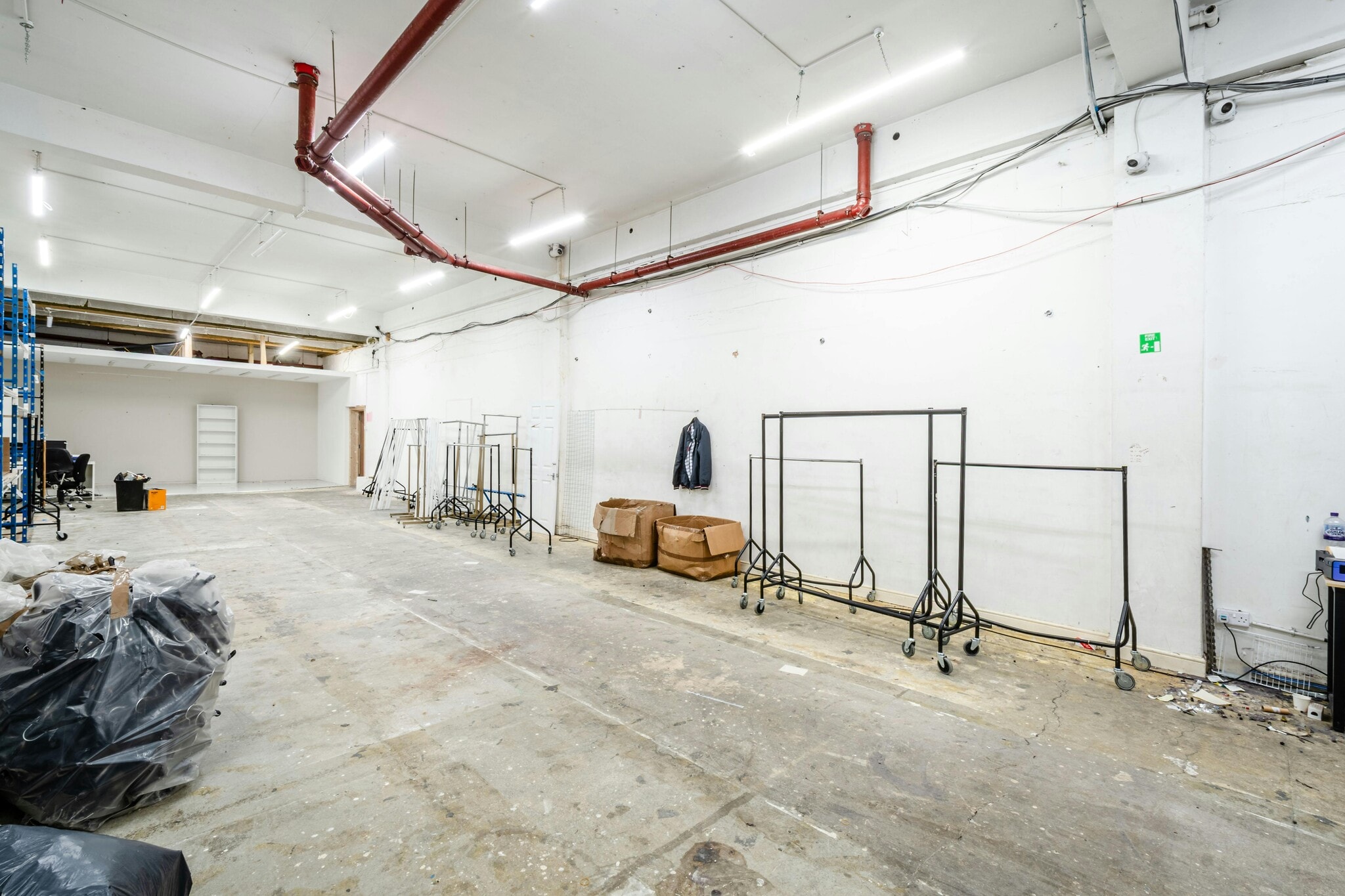 18 Plumbers Row, Londres à louer Photo intérieure- Image 1 de 8