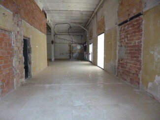 Plus de détails pour Commerce de détail à louer