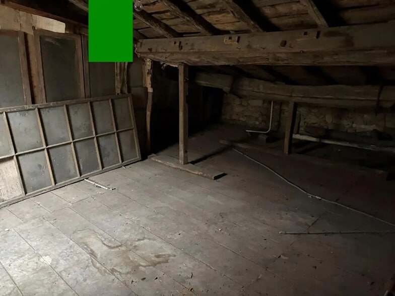 Local d'activités dans  à vendre - Photo du bâtiment - Image 2 de 4