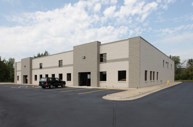 Plus de détails pour 1257 172nd Ln NE, Ham Lake, MN - Industriel à louer