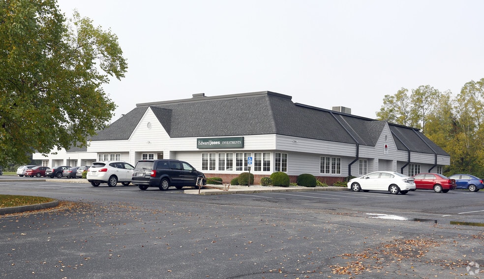 1320 E 53rd St, Anderson, IN for lease - Building Photo - Image 3 of 18