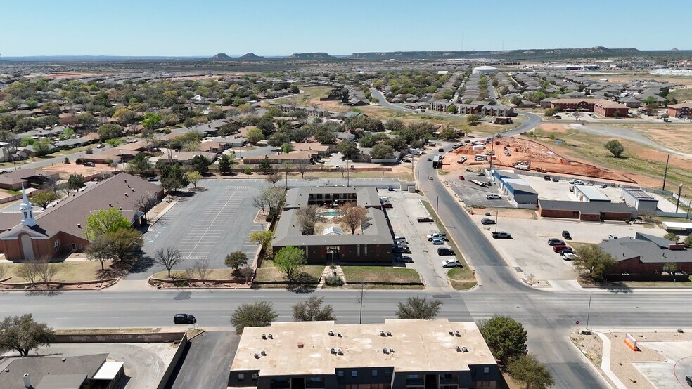 4401 Southwest Blvd, San Angelo, TX à vendre - Vidéo sur l’inscription commerciale - Image 2 de 49