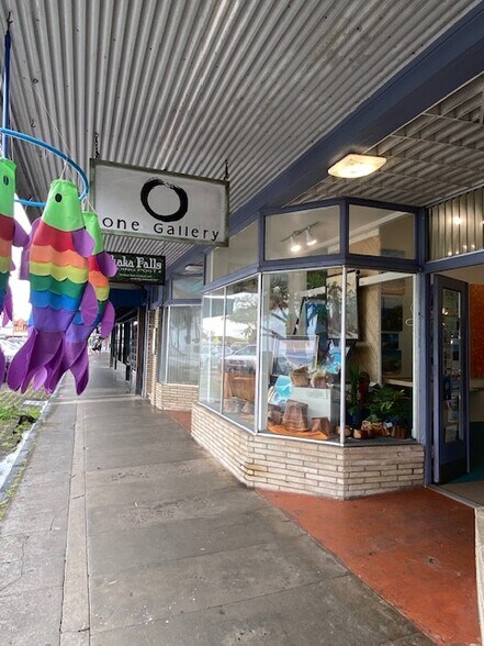 184-190 Kamehameha Ave, Hilo, HI à louer - Photo du bâtiment - Image 3 de 10