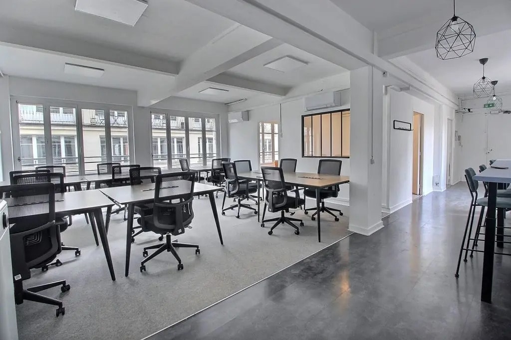 4 Cité Paradis, Paris for lease Interior Photo- Image 1 of 18