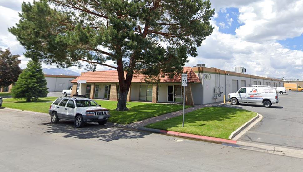260 Freeport Blvd, Sparks, NV à louer - Photo du bâtiment - Image 3 de 26