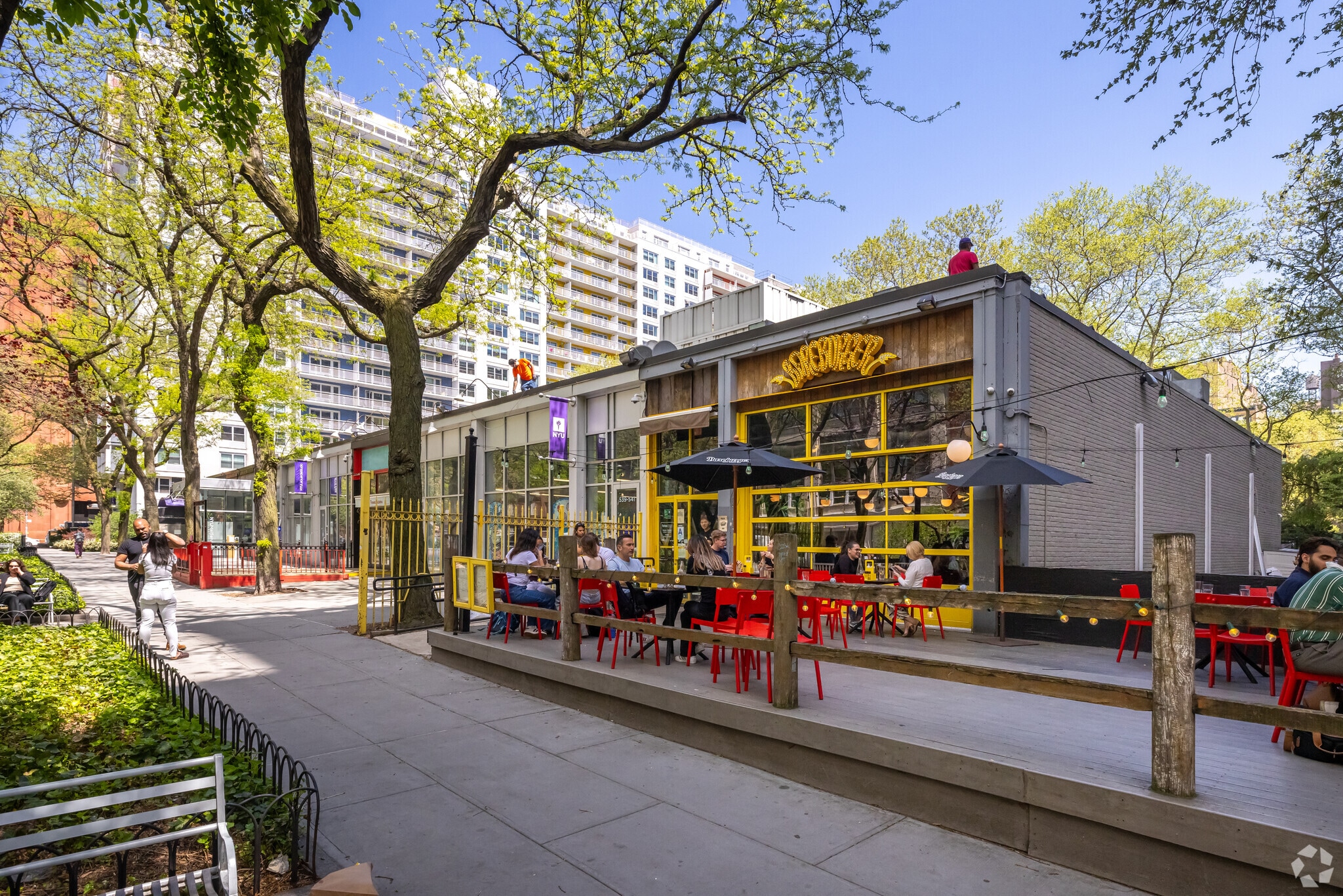 535-555 La Guardia Pl, New York, NY for lease Building Photo- Image 1 of 6