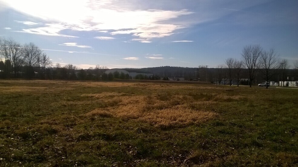 Quarry Rd, Douglassville, PA à vendre - Photo du bâtiment - Image 3 de 7