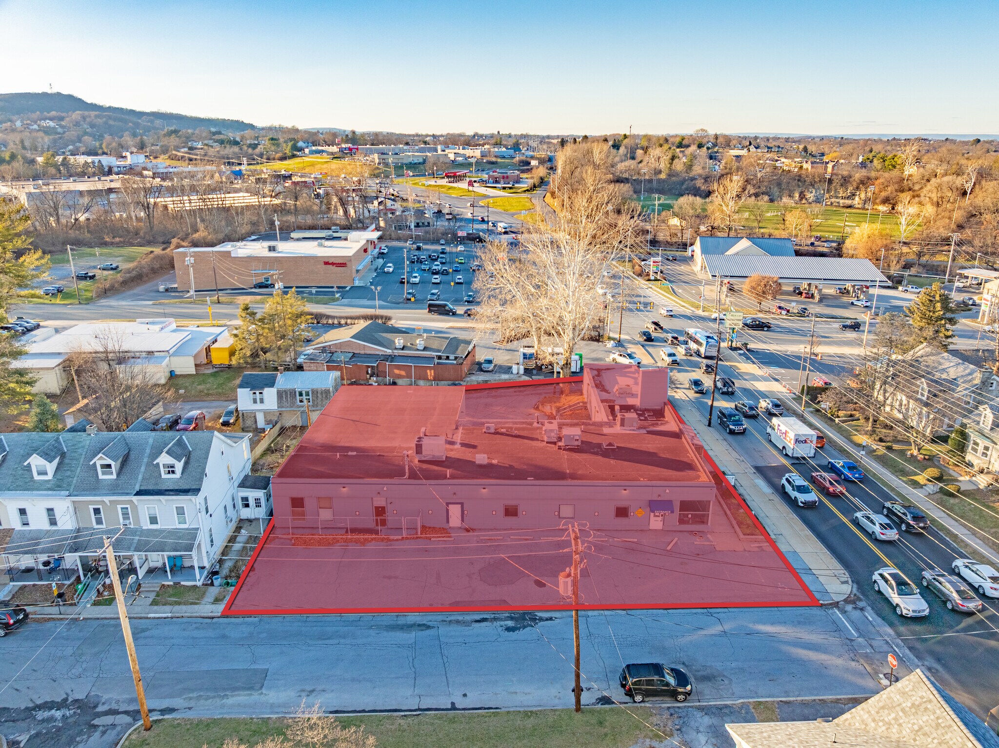 400 W Lancaster Ave, Shillington, PA à louer Photo principale- Image 1 de 3