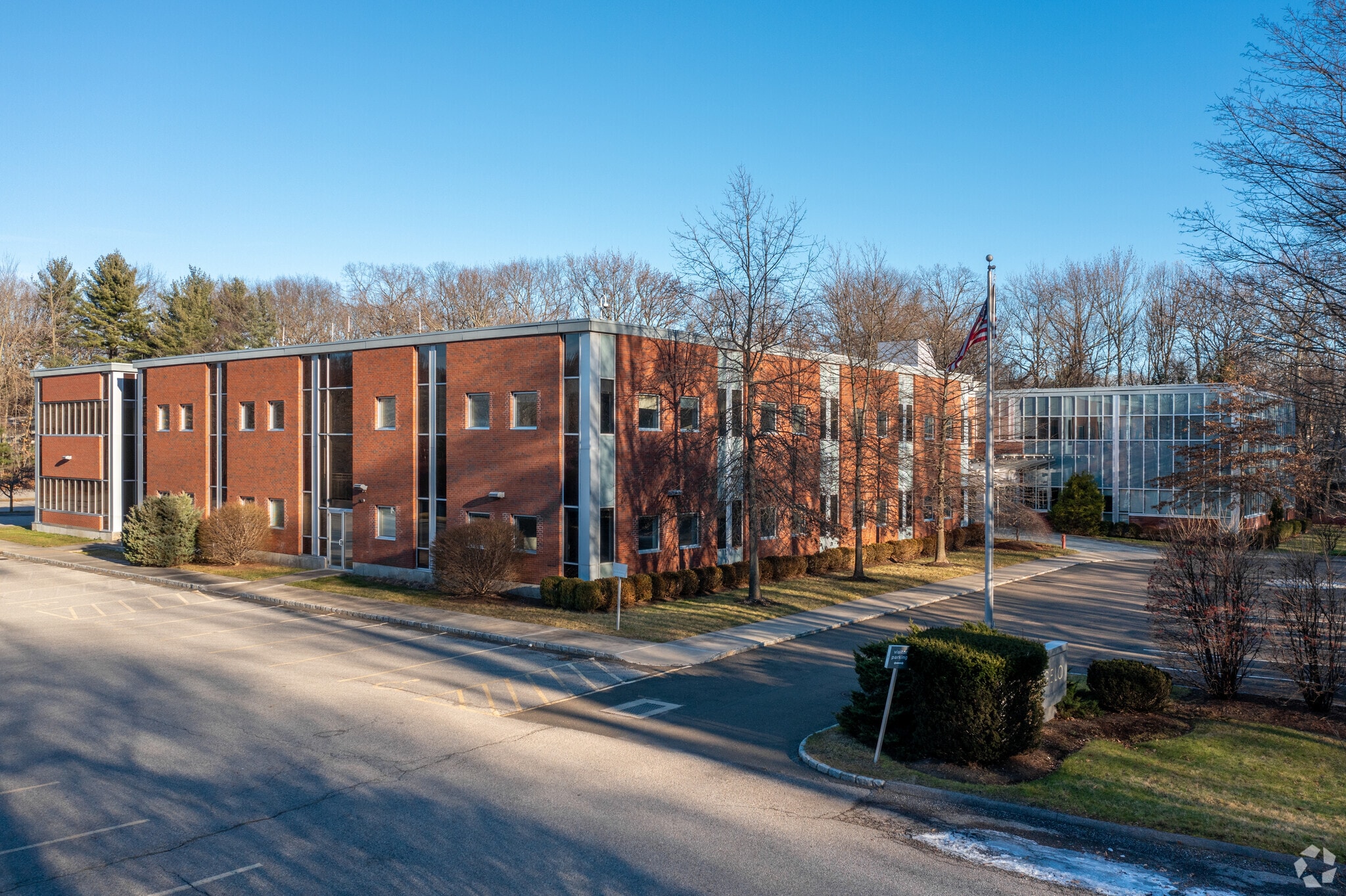 120 Tokeneke Rd, Darien, CT for lease Primary Photo- Image 1 of 5