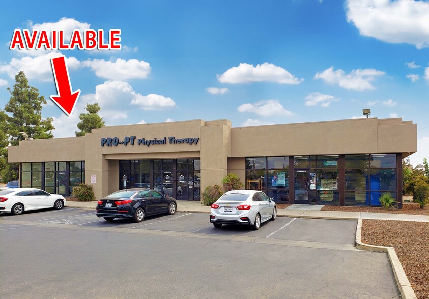 323 N 11th Ave, Hanford, CA for lease - Building Photo - Image 1 of 5