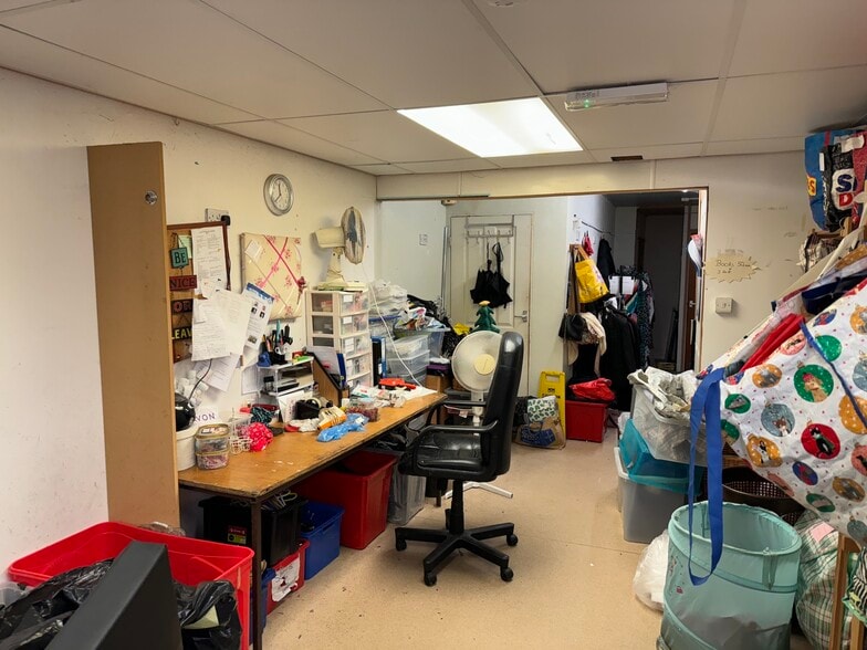 189 Queen St, Withernsea for sale - Interior Photo - Image 2 of 4