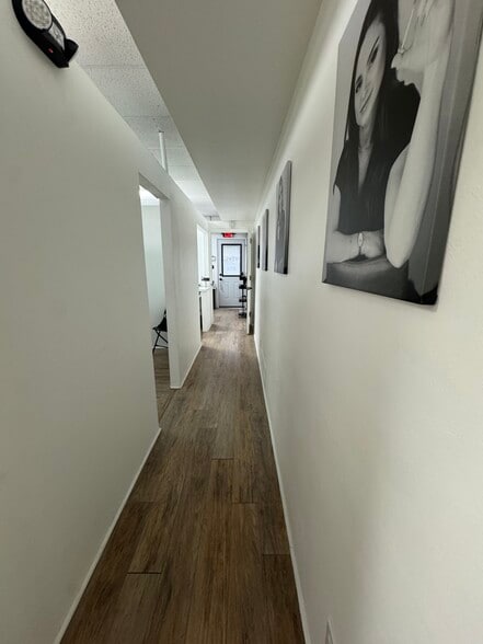 4351 Murray Ave, Pittsburgh, PA for lease - Primary Photo - Image 2 of 14