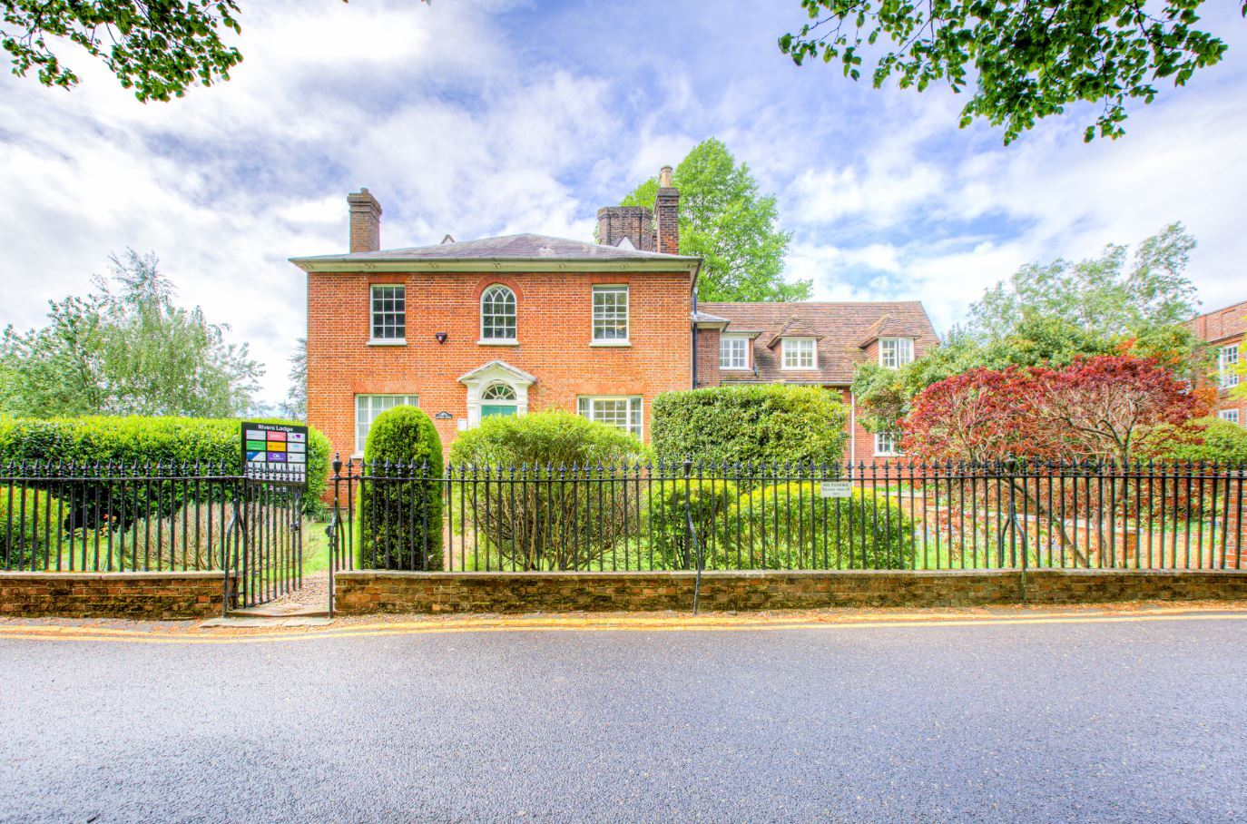 West Common, Harpenden à louer Photo du bâtiment- Image 1 de 9