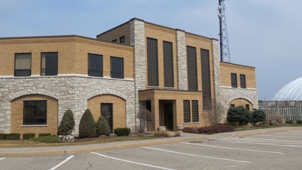 820 King St N, Waterloo, ON à vendre - Photo principale - Image 1 de 1