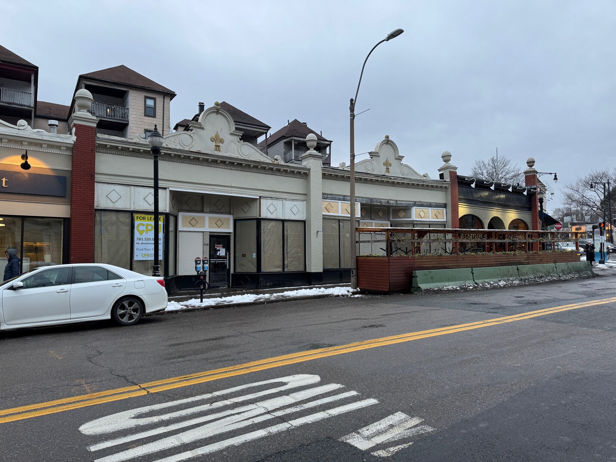 704 Washington Street, Brookline, MA for lease Building Photo- Image 1 of 3