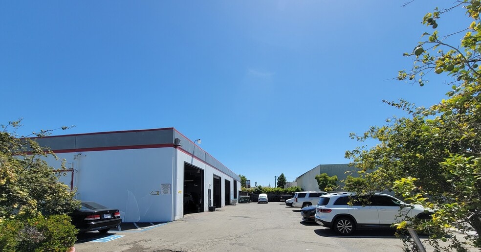 2416 Whipple Rd, Hayward, CA for lease - Building Photo - Image 3 of 7