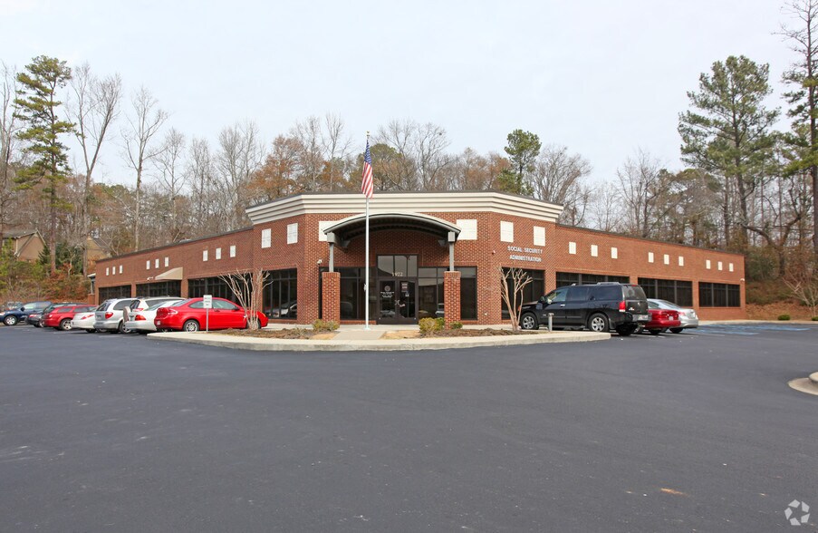 1972 Gadsden Hwy, Birmingham, AL à louer - Photo du bâtiment - Image 2 de 6