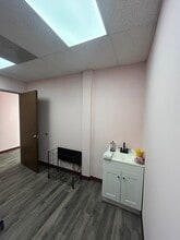 2424 W Holcombe Blvd, Houston, TX à louer Photo intérieure- Image 1 de 16
