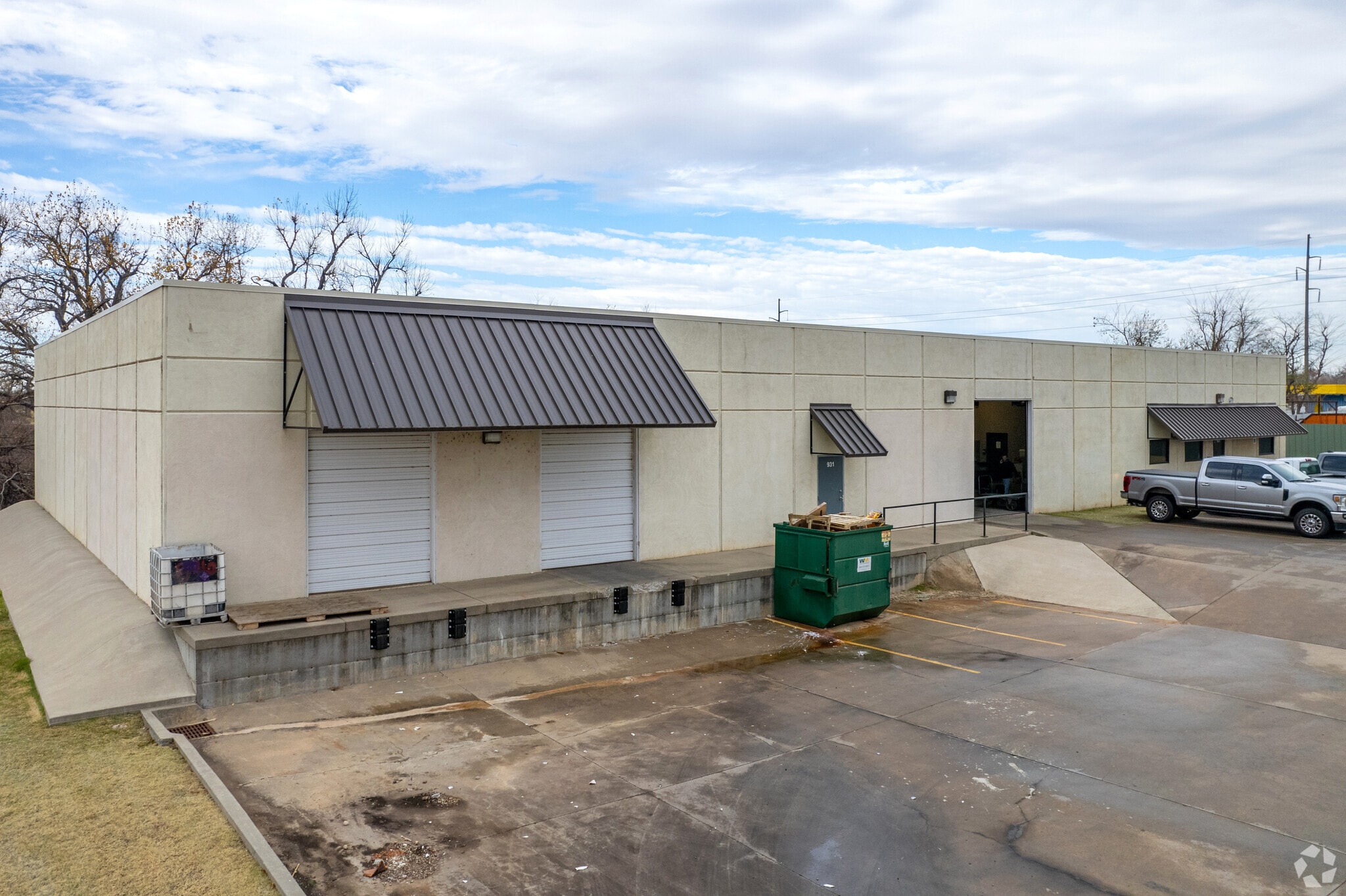931 N Ann Arbor Ave, Oklahoma City, OK for lease Primary Photo- Image 1 of 7