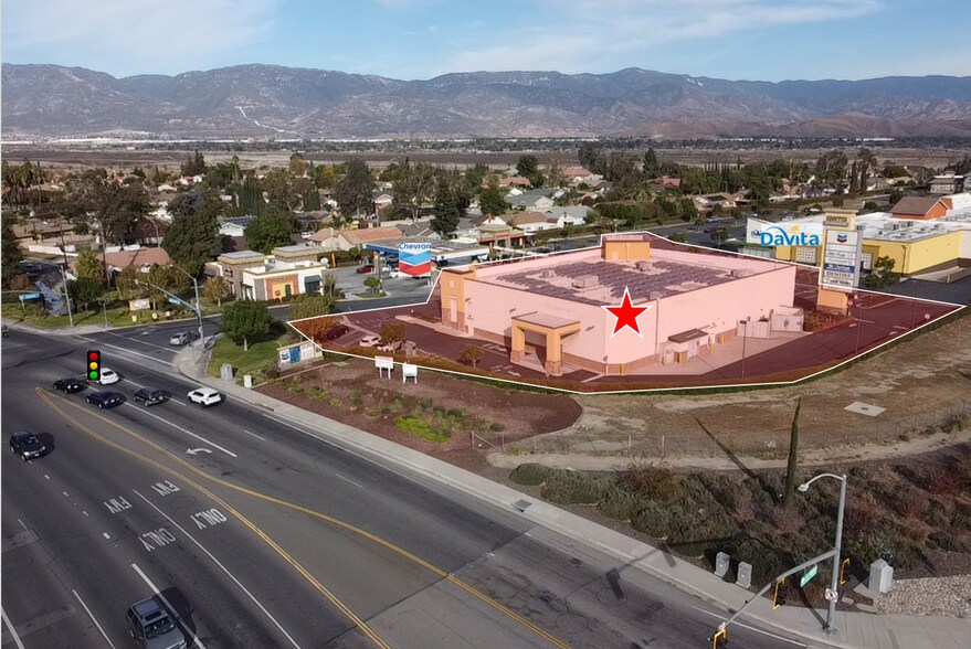 2011 N Riverside Ave, Rialto, CA à louer - Photo du bâtiment - Image 2 de 12