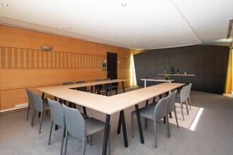 55 Avenue De Colmar, Rueil-Malmaison for lease Interior Photo- Image 2 of 5