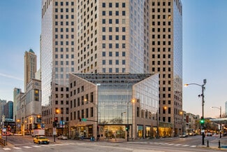Plus de détails pour 940 N Michigan Ave, Chicago, IL - Commerce de détail à louer