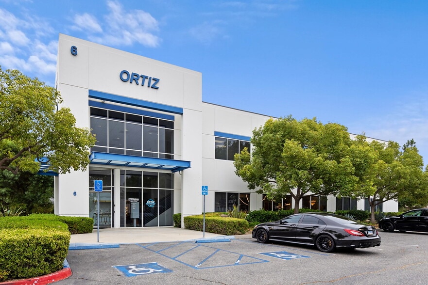 6 Cushing, Irvine, CA for lease - Building Photo - Image 2 of 12