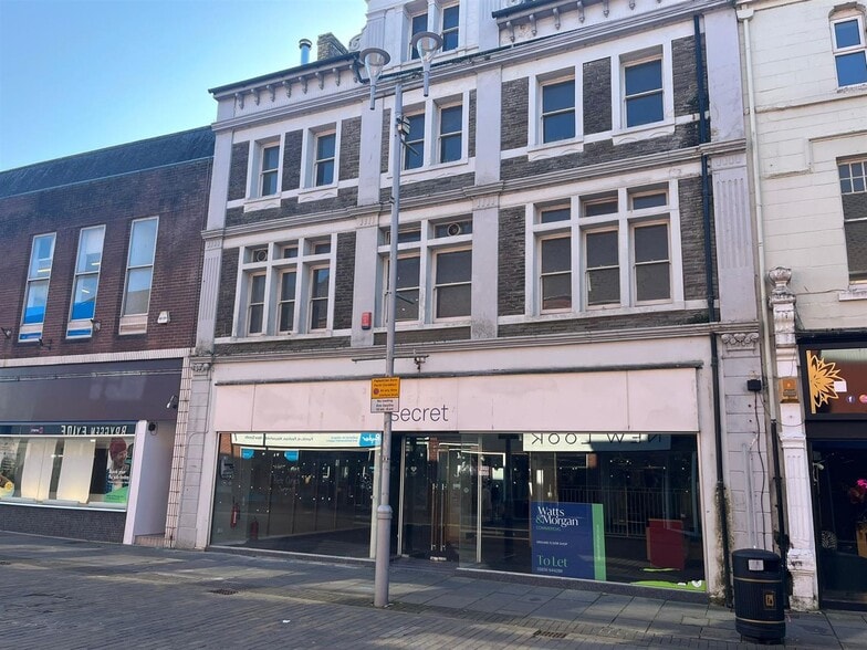 6 Caroline St, Bridgend for lease - Primary Photo - Image 2 of 2