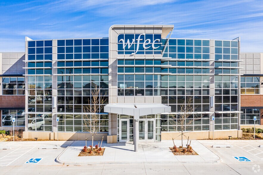 3000 S Telephone Rd, Moore, OK à louer - Photo du bâtiment - Image 3 de 14