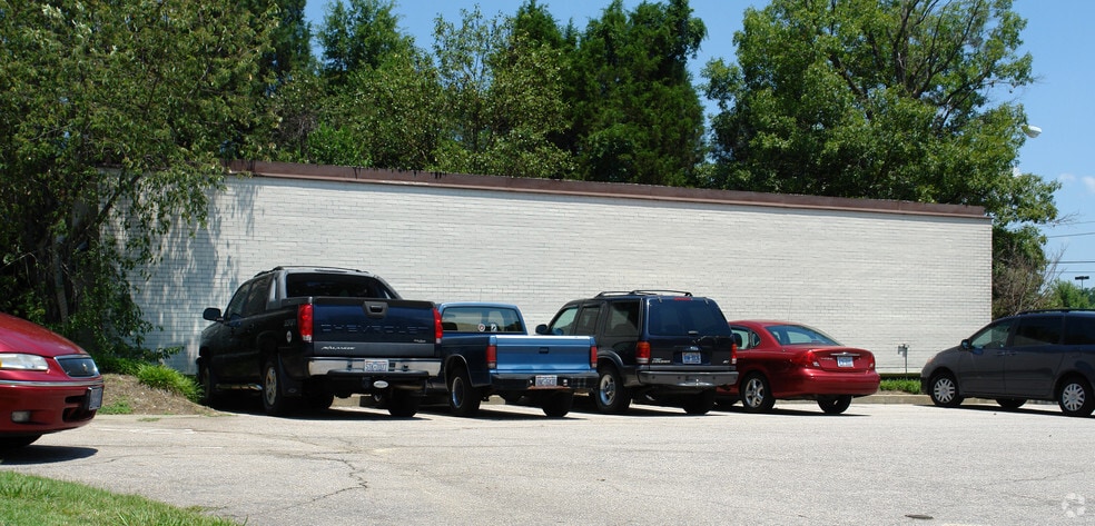 6009 Falls Of Neuse Rd, Raleigh, NC for lease - Building Photo - Image 2 of 2