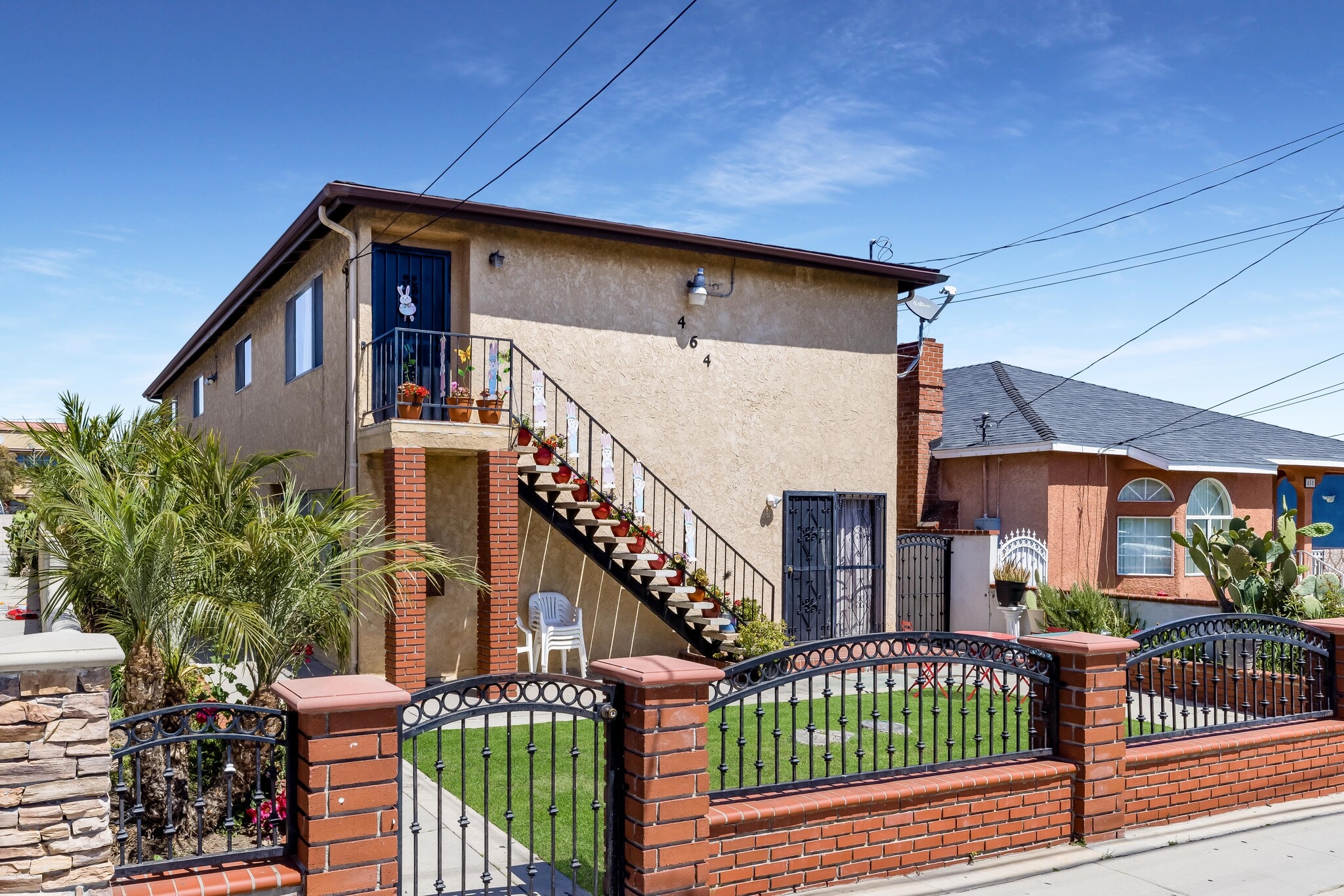 464 W 17th St, San Pedro, CA for sale Primary Photo- Image 1 of 11