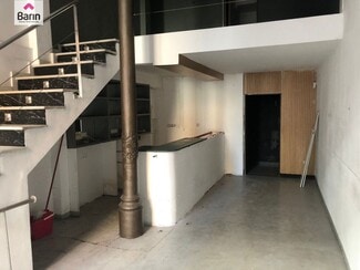 Plus de détails pour Calle García Lovera, 1, Córdoba - Commerce de détail à vendre
