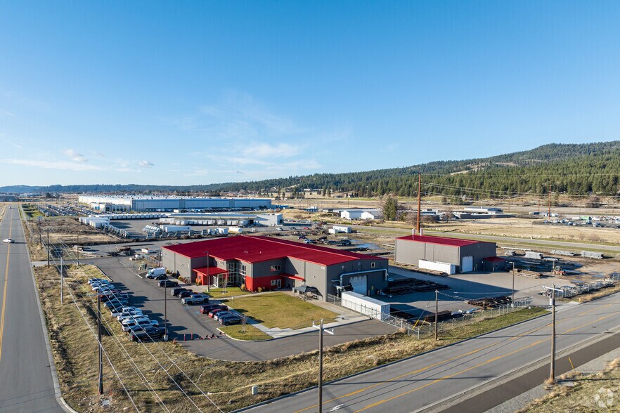 19407 E Garland Ave, Spokane Valley, WA à louer - Photo du bâtiment - Image 2 de 2
