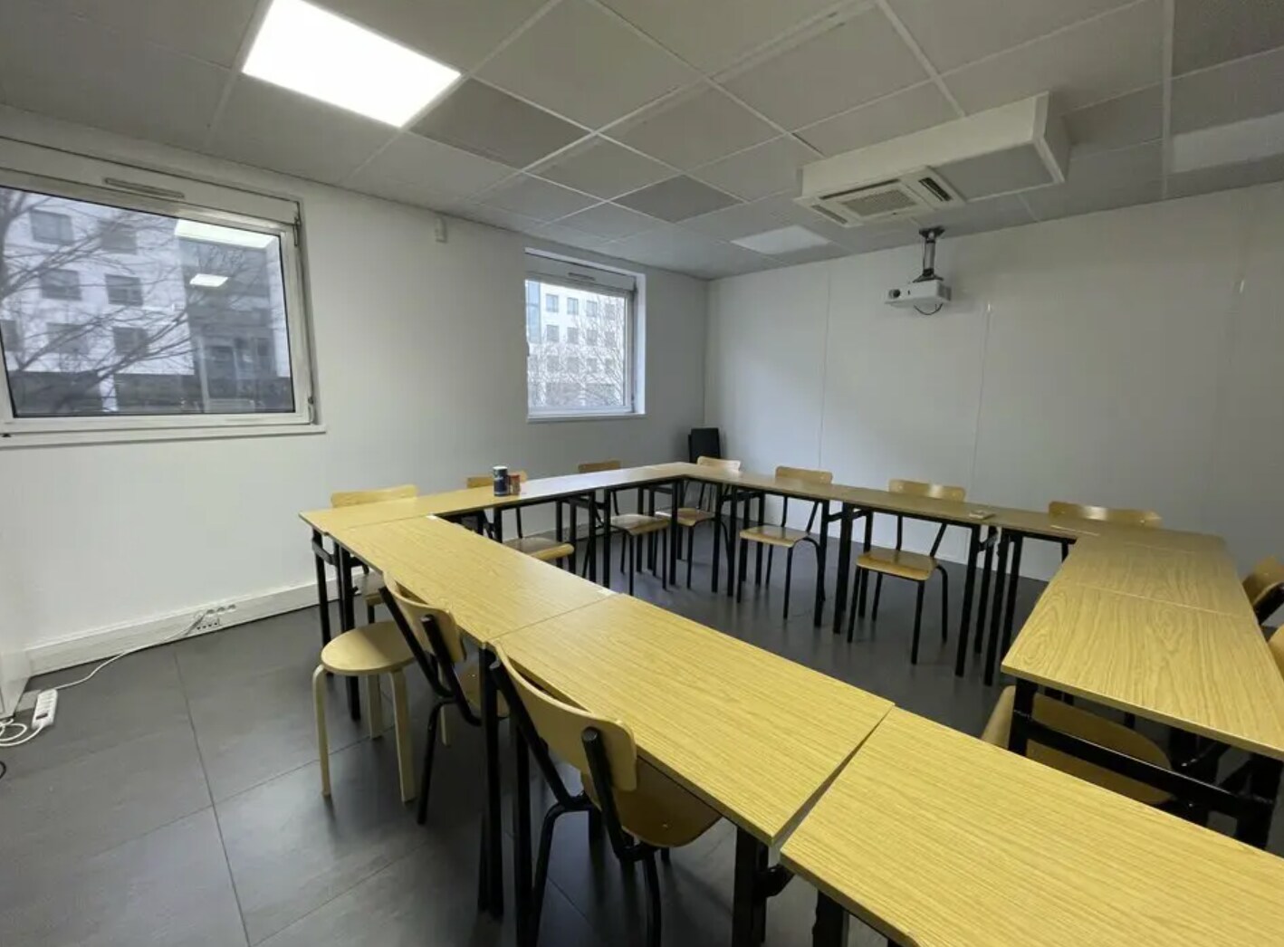 Bureau dans Lyon à louer Photo intérieure- Image 1 de 10