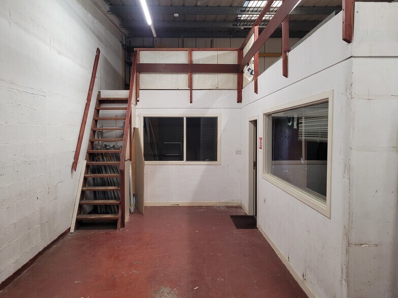 490-520 Calder St, Glasgow à louer - Photo du bâtiment - Image 3 de 4