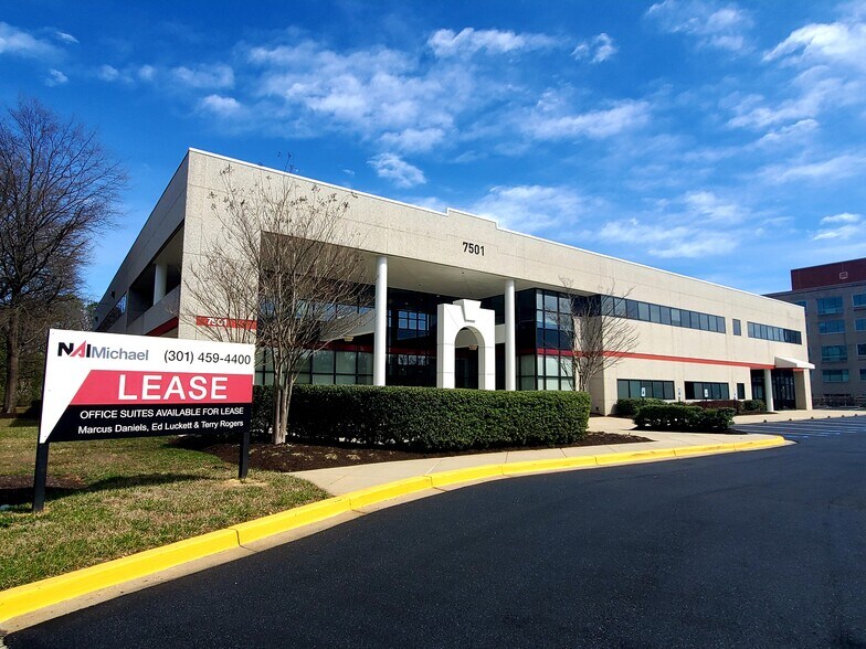 7501 Forbes Blvd, Lanham, MD à louer - Photo du bâtiment - Image 2 de 13