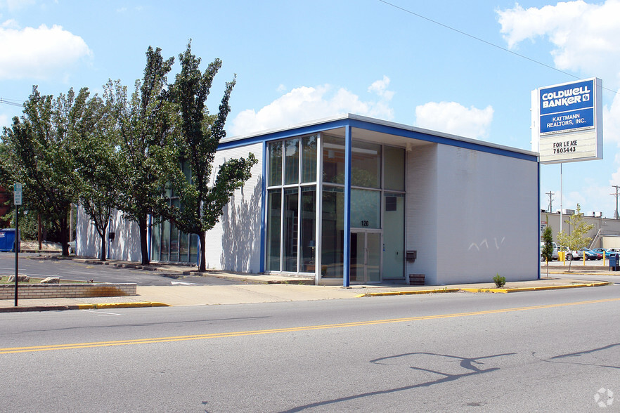 120 N Main St, Evansville, IN à vendre - Photo principale - Image 1 de 1