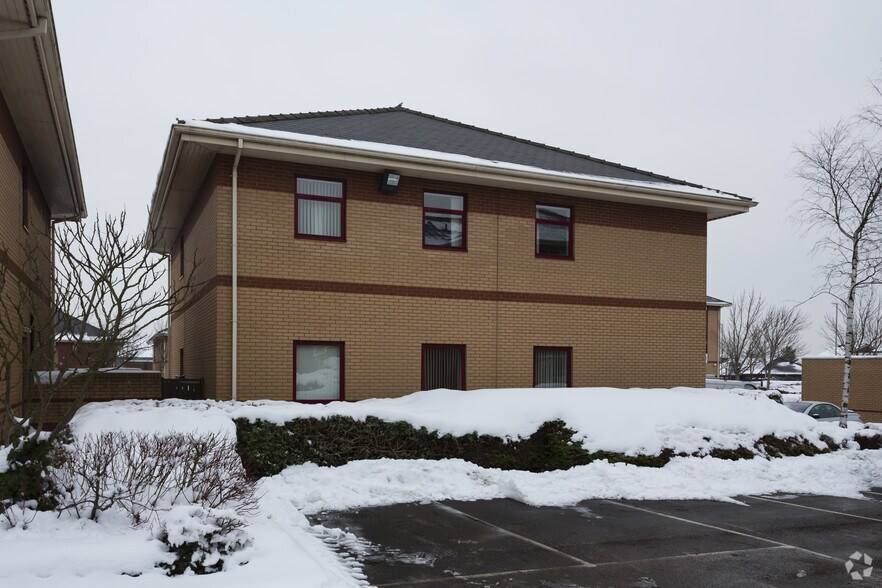 Bruntcliffe Rd, Morley à vendre - Photo du bâtiment - Image 2 de 3