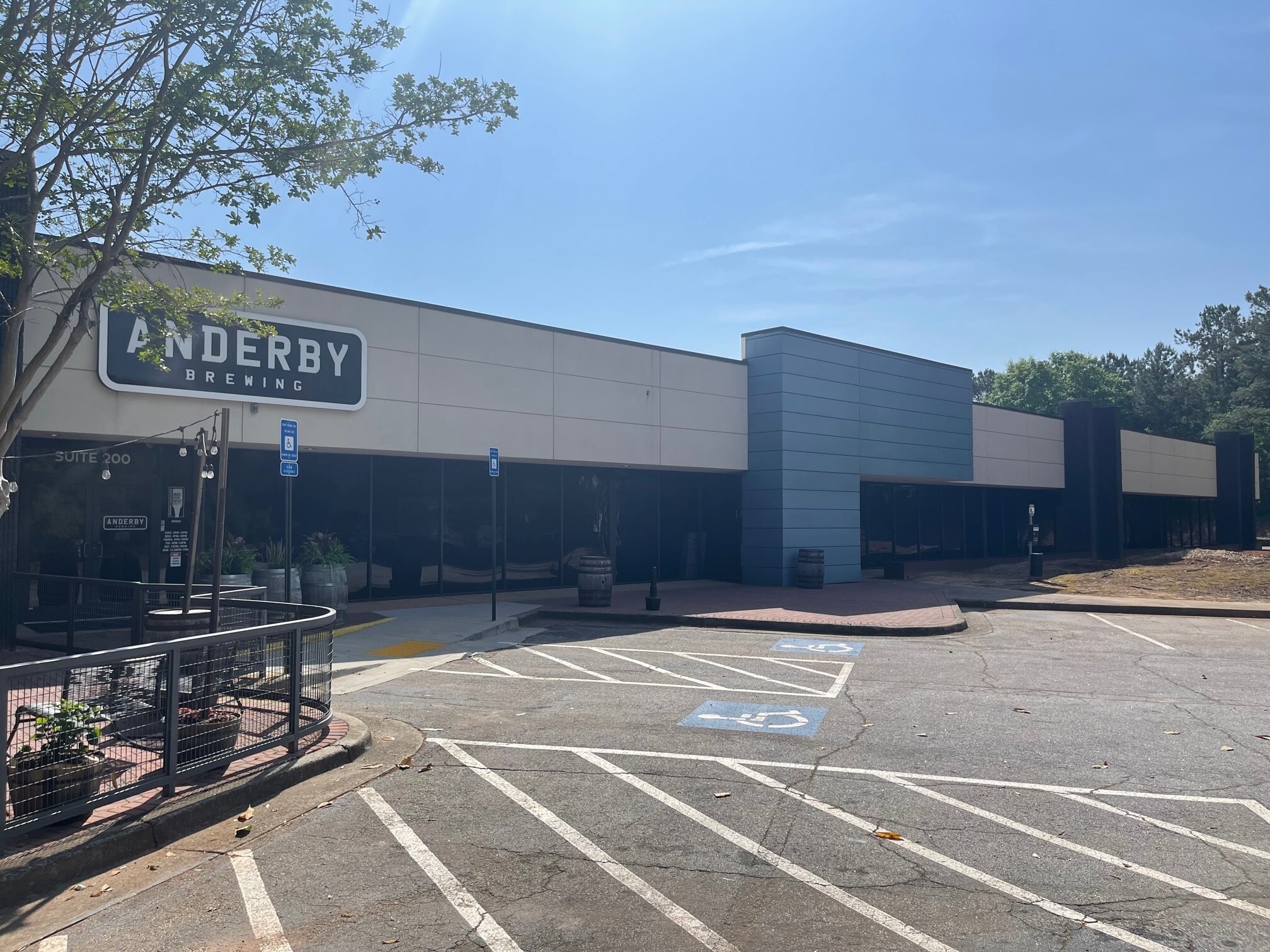 110 Technology Pky, Peachtree Corners, GA for lease Primary Photo- Image 1 of 8