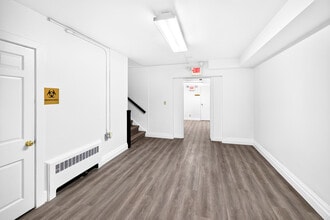 155 W Merrick Rd, Freeport, NY for lease Interior Photo- Image 2 of 5