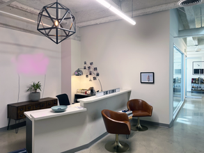 4201 Wilshire Blvd, Los Angeles, CA for lease Interior Photo- Image 2 of 8