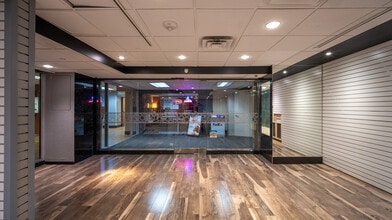 7 SW 1st Ave SW, Rochester, MN for lease Interior Photo- Image 1 of 4