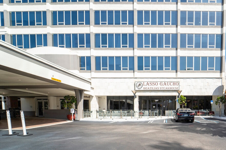 2455 E Sunrise Blvd, Fort Lauderdale, FL for sale - Building Photo - Image 2 of 383