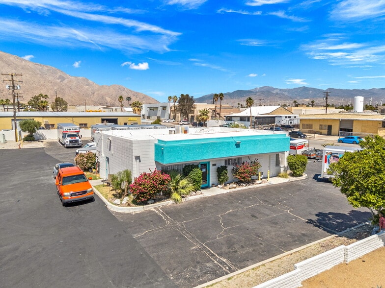 3455 N Indian Canyon Dr, Palm Springs, CA for lease - Aerial - Image 3 of 48