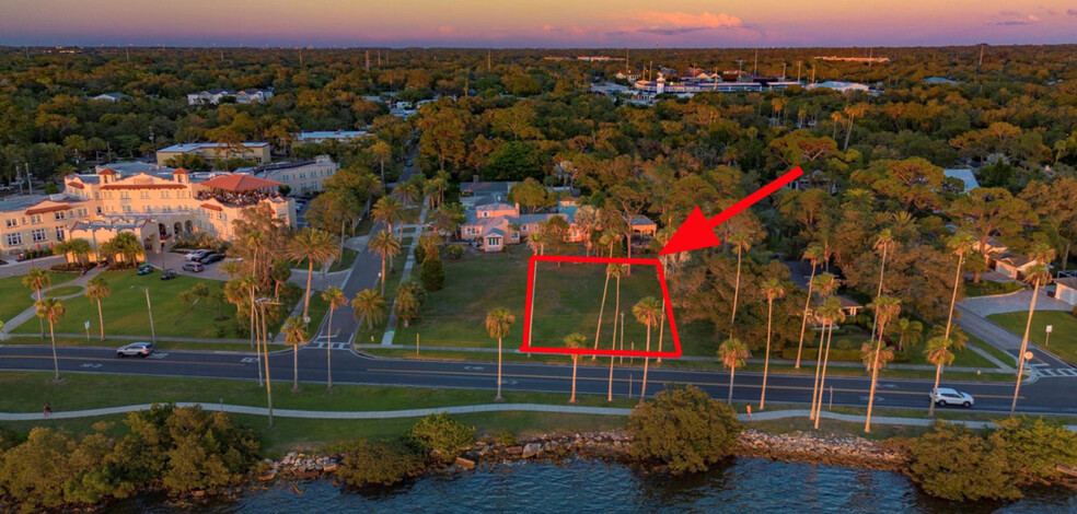 435 Edgewater Dr, Dunedin, FL for sale - Aerial - Image 1 of 4