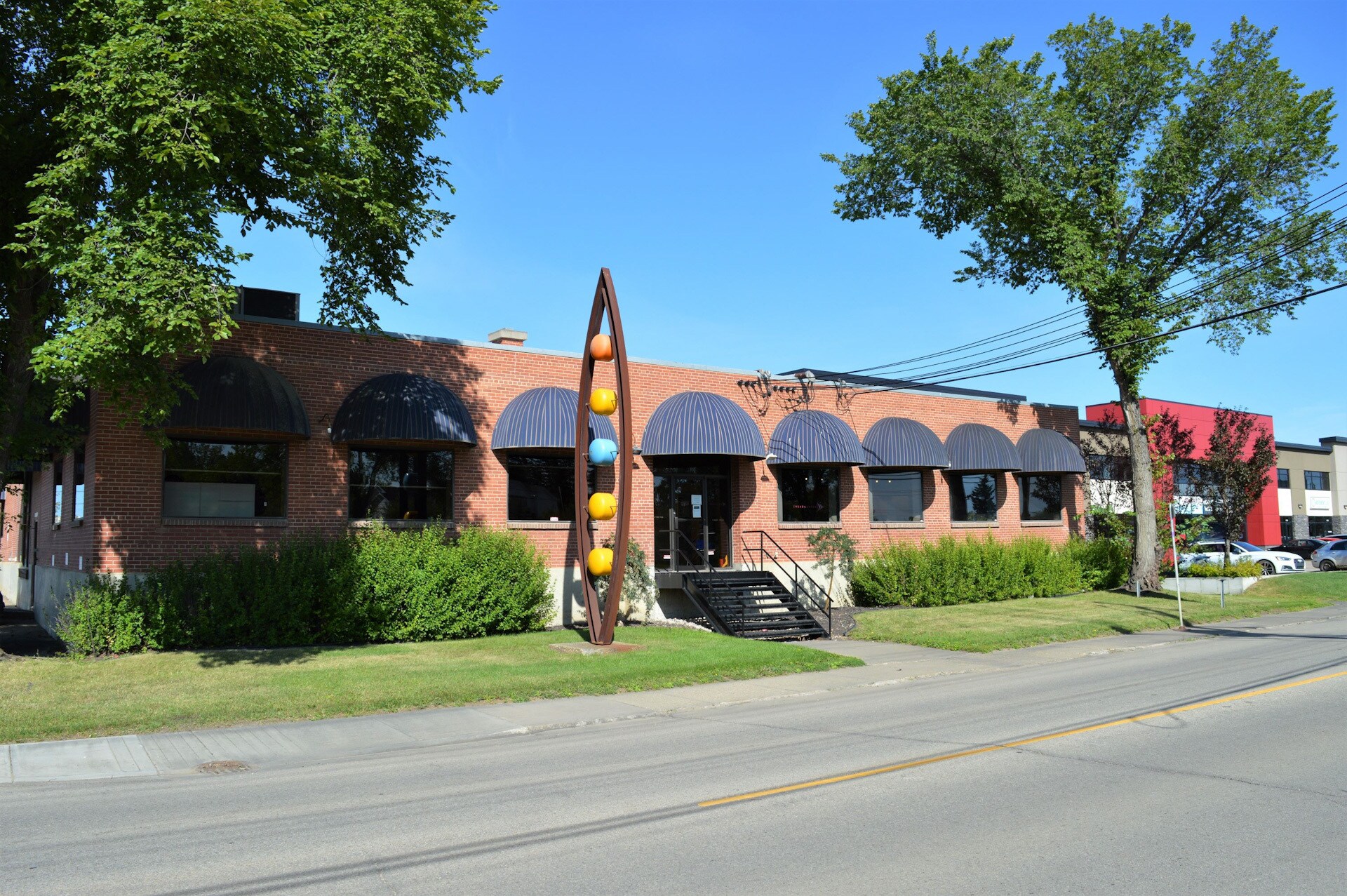 11904 113th Ave NW, Edmonton, AB à vendre Photo principale- Image 1 de 4