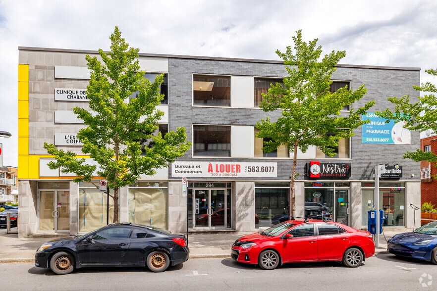 290-304 Rue Chabanel O, Montréal, QC for lease - Building Photo - Image 3 of 3