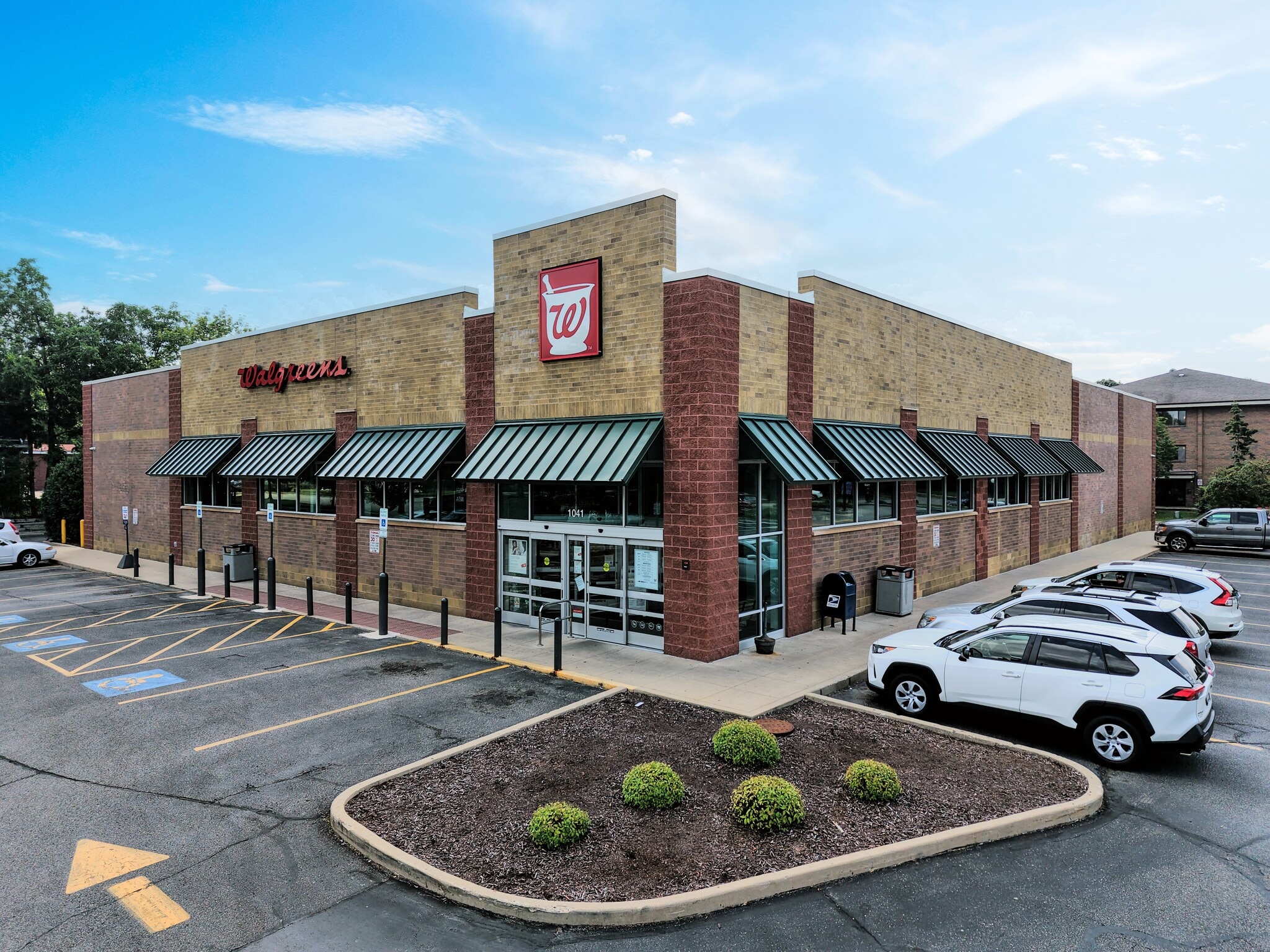 1041 W Main St, Whitewater, WI for sale Building Photo- Image 1 of 5